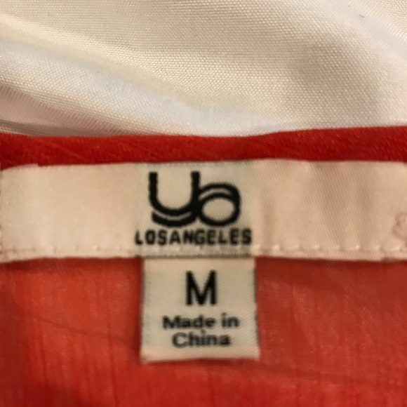 Orange flowy sheer top with pleats - Picture 4 of 4